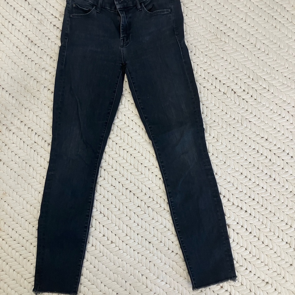 MOTHER Skinny Blackbird Jeans Raw Hem